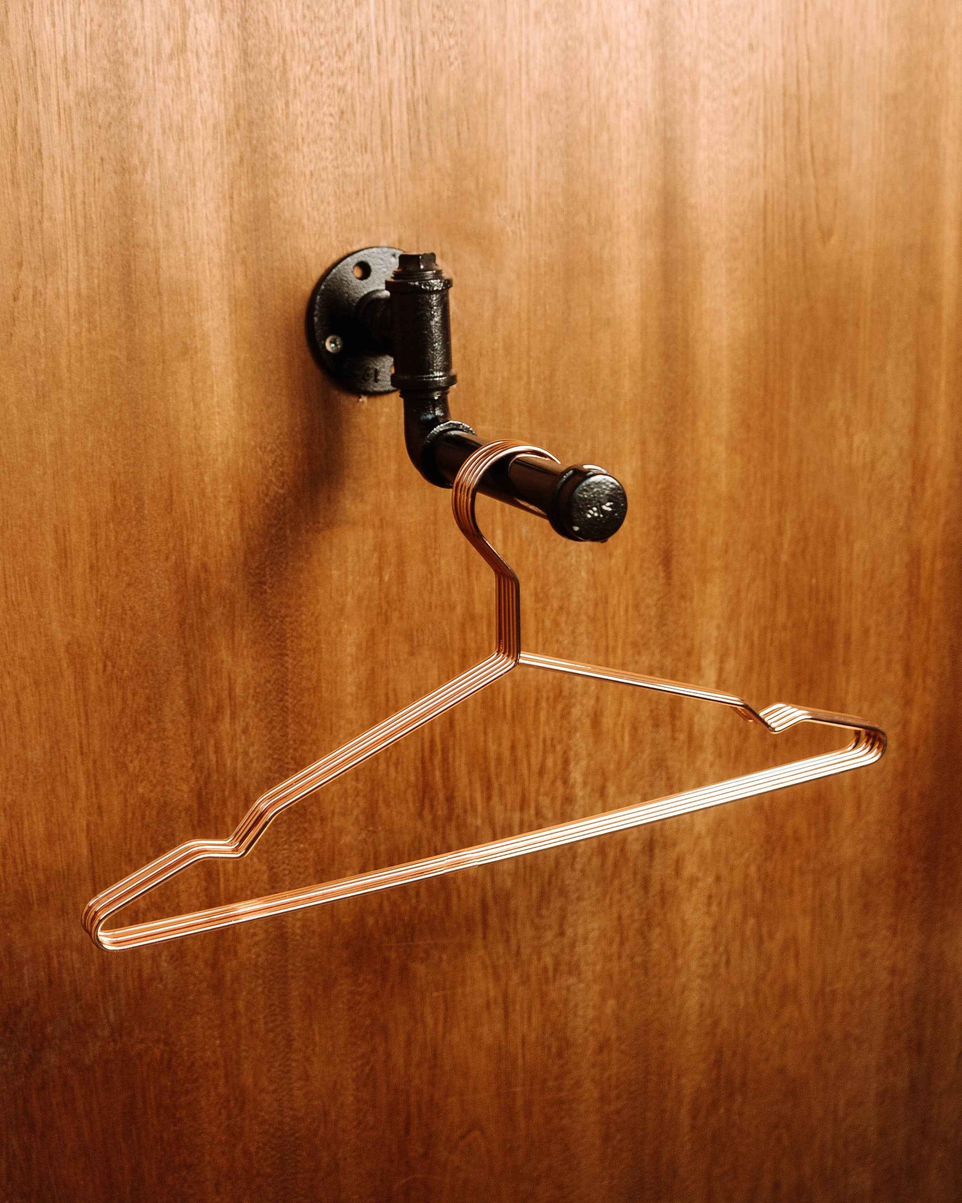 Tinne Wall Mounted Clothes Rail