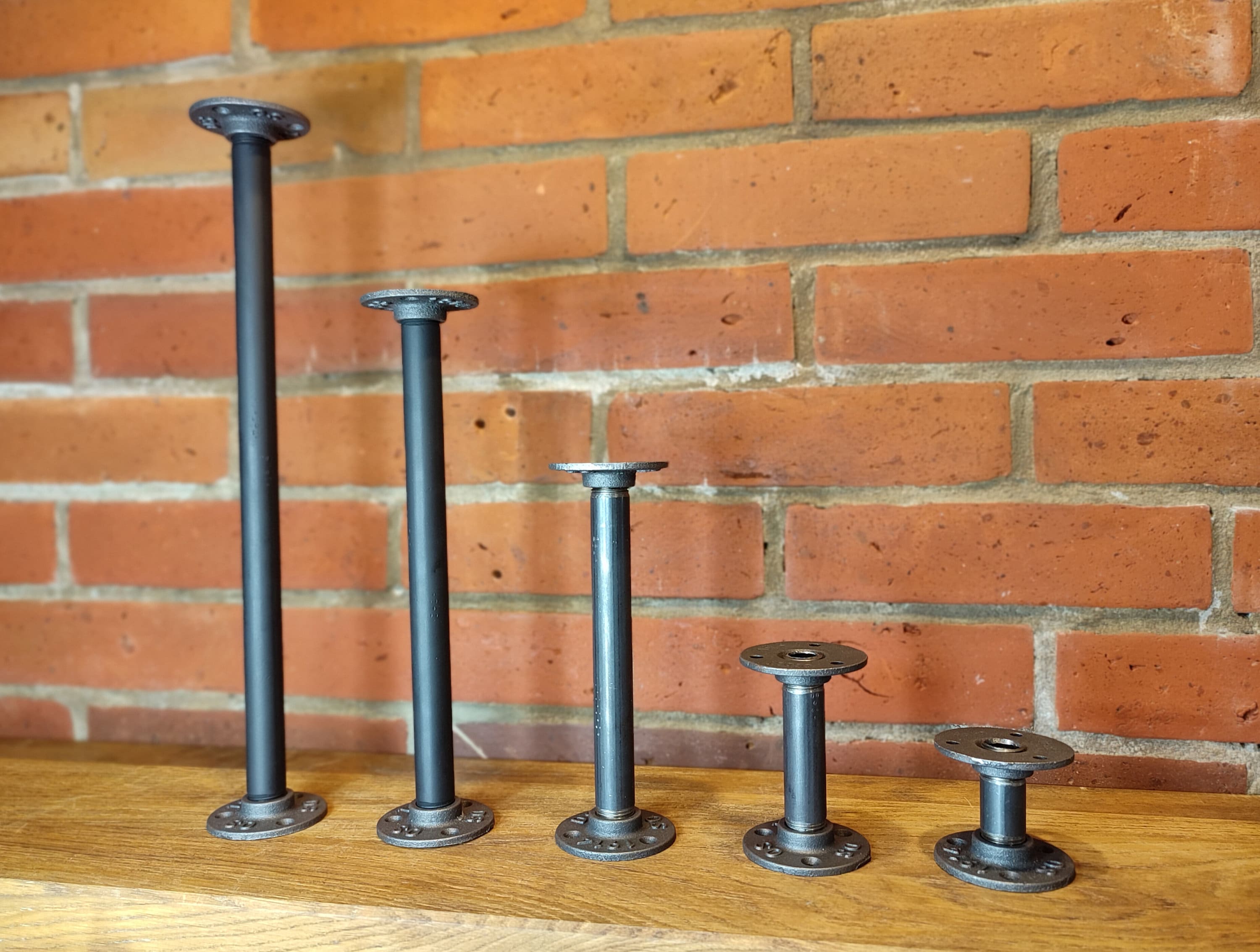 Contemporary Pipe Table Legs - Ideal for Breakfast Bar, Desk, Dining & Coffee Tables